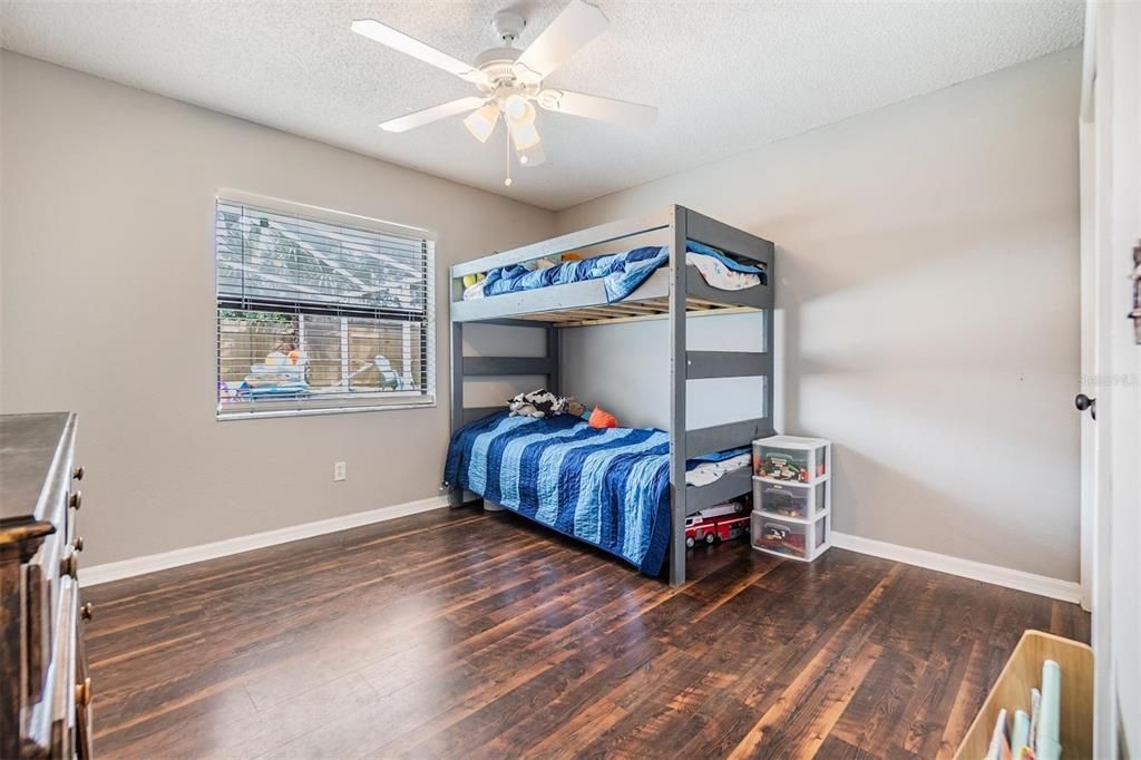 На продажу: $435,000 (3 спален, 2 ванн, 1690 Квадратных фут)