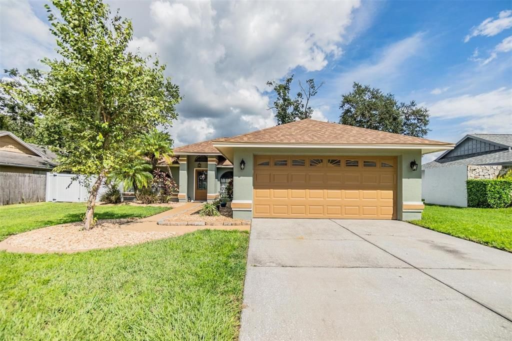 На продажу: $435,000 (3 спален, 2 ванн, 1690 Квадратных фут)