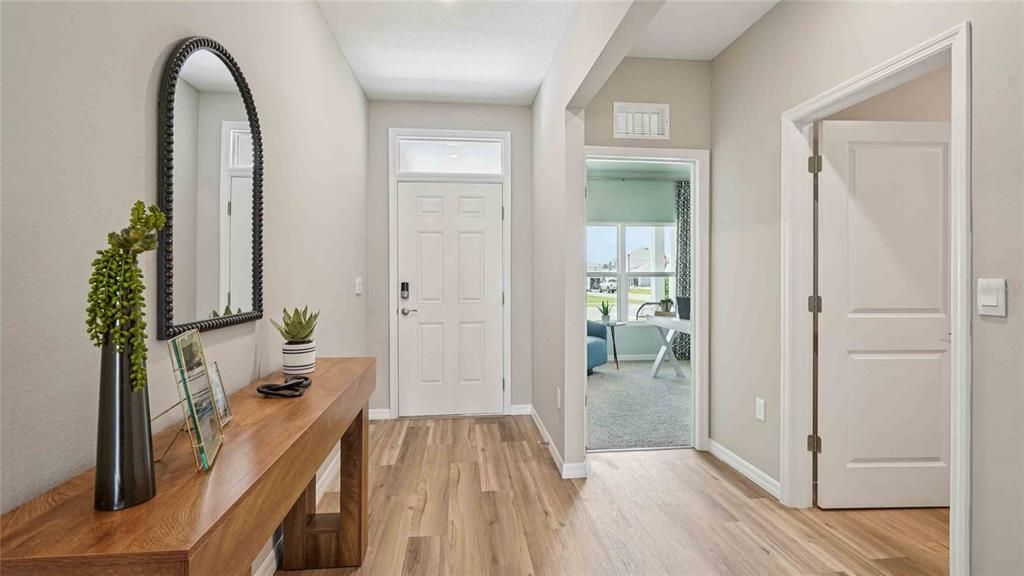 For Sale: $362,070 (4 beds, 3 baths, 1956 Square Feet)