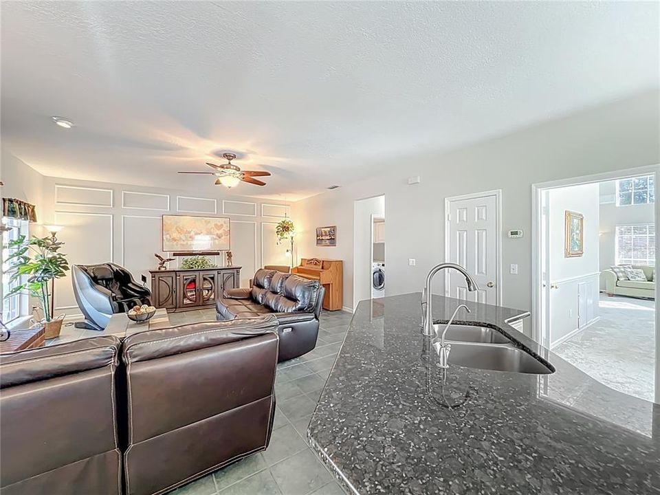 For Sale: $585,000 (4 beds, 2 baths, 2423 Square Feet)