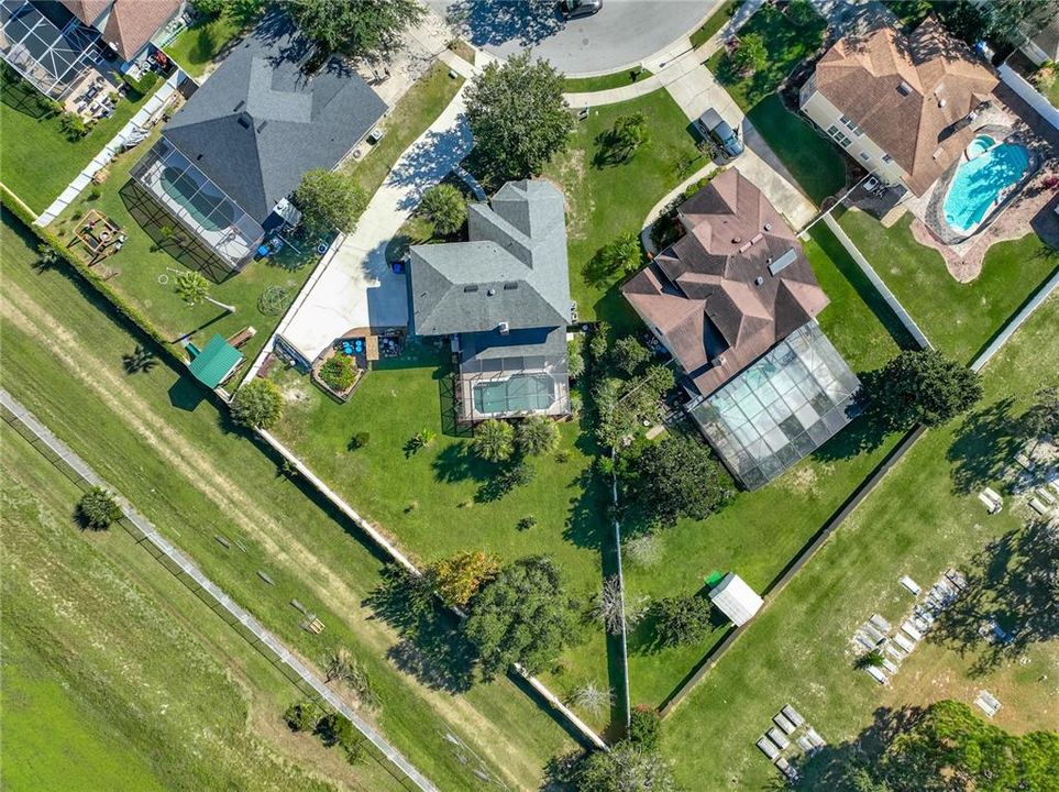 For Sale: $585,000 (4 beds, 2 baths, 2423 Square Feet)