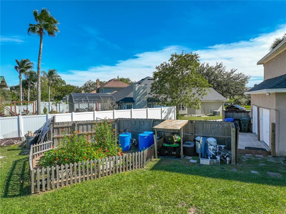 For Sale: $585,000 (4 beds, 2 baths, 2423 Square Feet)