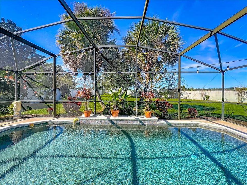 For Sale: $585,000 (4 beds, 2 baths, 2423 Square Feet)