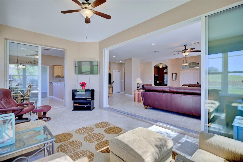 For Sale: $369,900 (3 beds, 2 baths, 2221 Square Feet)