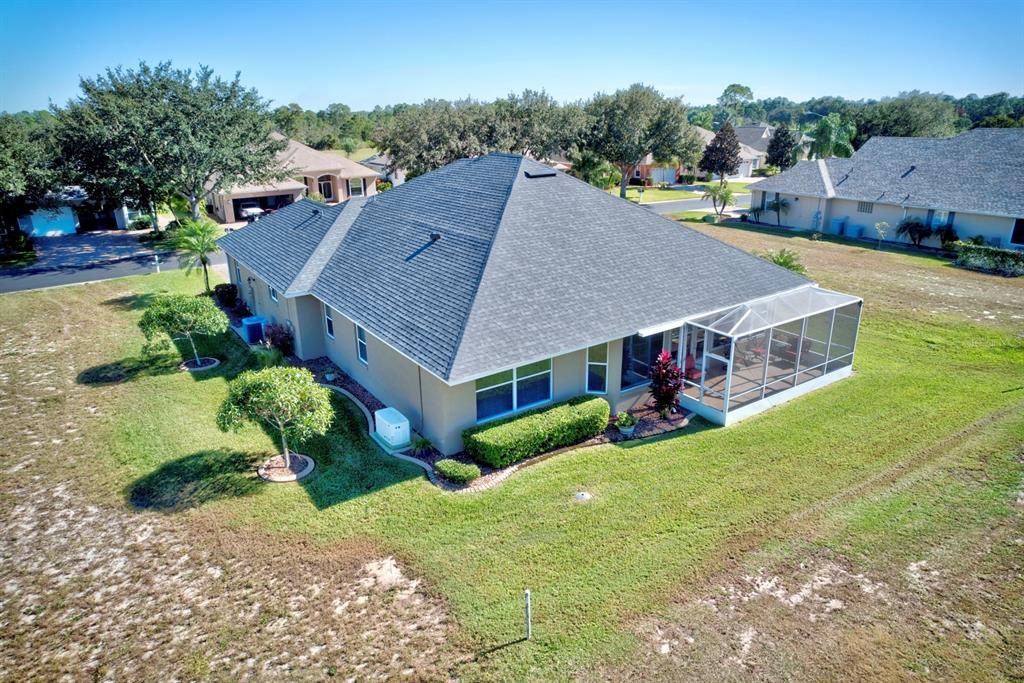 For Sale: $369,900 (3 beds, 2 baths, 2221 Square Feet)