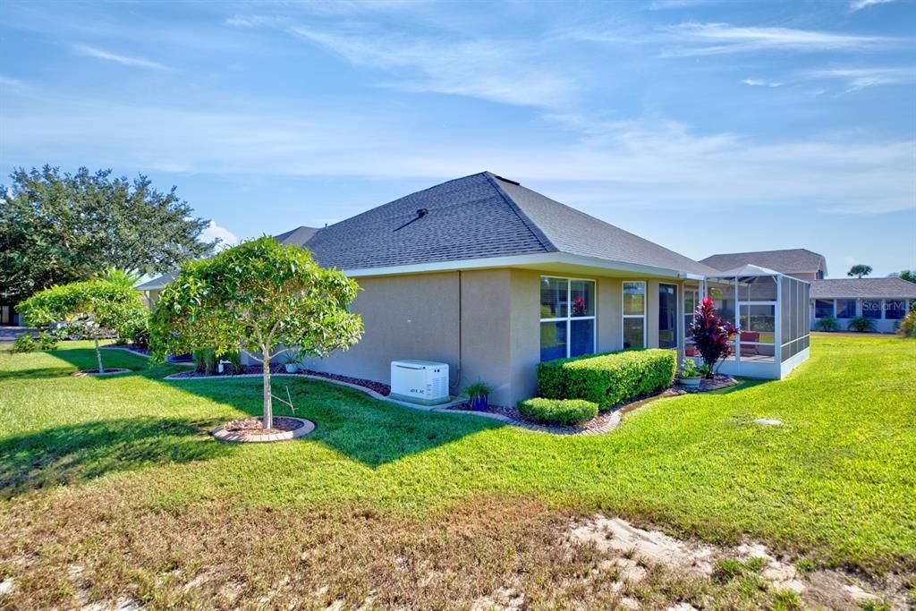 For Sale: $369,900 (3 beds, 2 baths, 2221 Square Feet)