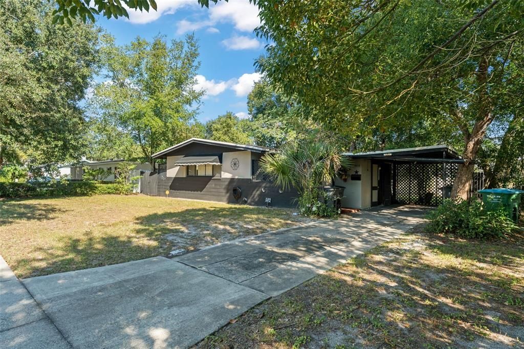 Active With Contract: $499,000 (3 beds, 2 baths, 1125 Square Feet)