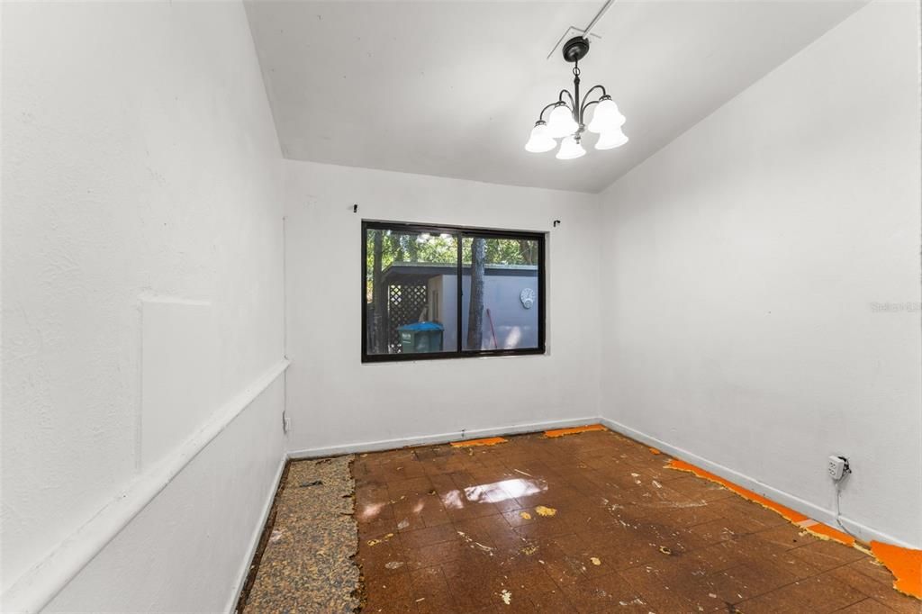 Active With Contract: $499,000 (3 beds, 2 baths, 1125 Square Feet)