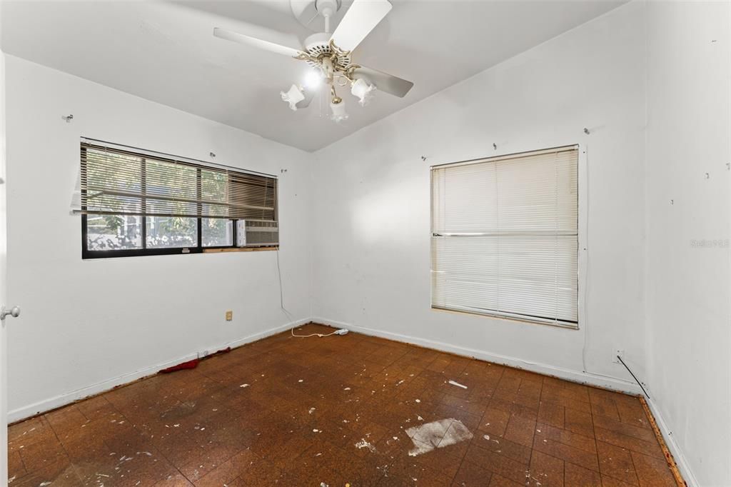 Active With Contract: $499,000 (3 beds, 2 baths, 1125 Square Feet)