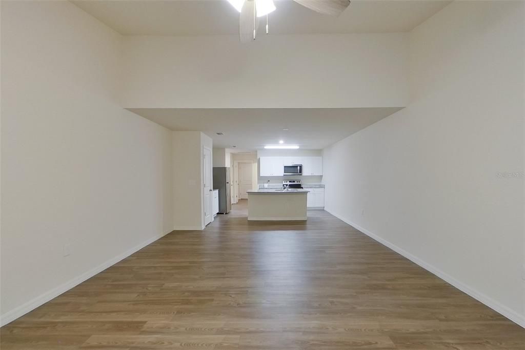 En Renta: $1,690 (3 camas, 2 baños, 1400 Pies cuadrados)