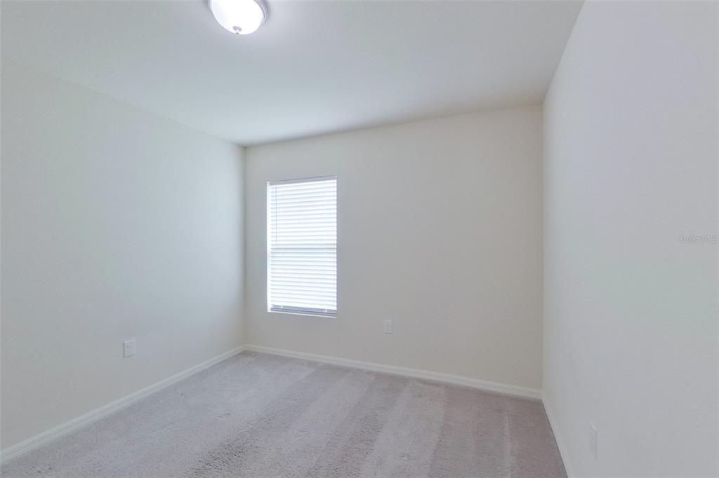 En Renta: $1,690 (3 camas, 2 baños, 1400 Pies cuadrados)