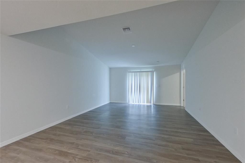 В аренду: $1,690 (3 спален, 2 ванн, 1400 Квадратных фут)