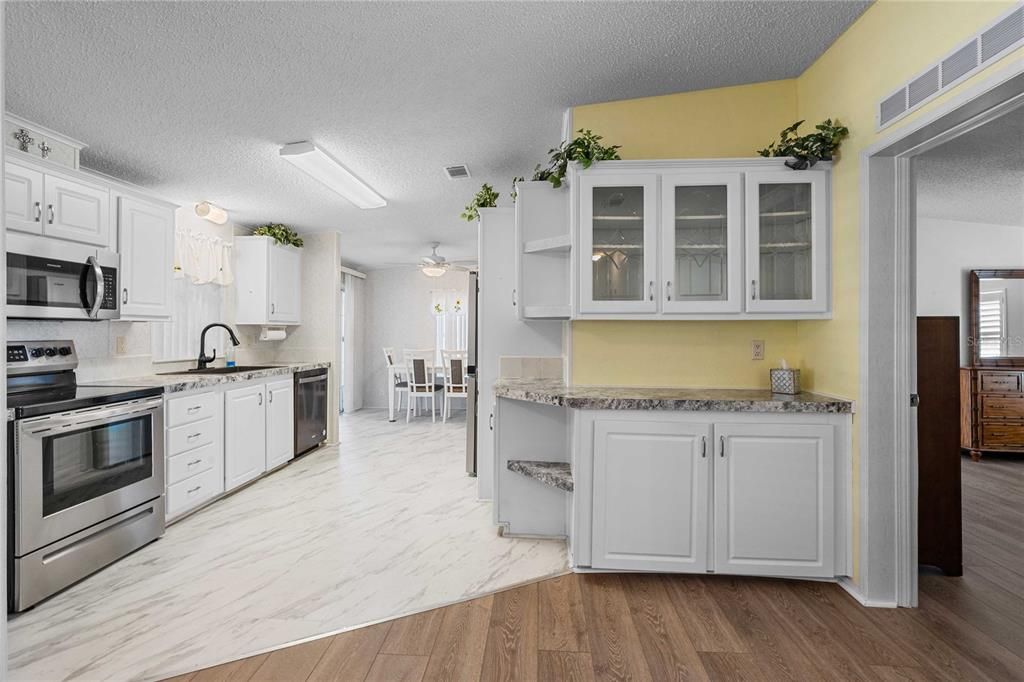 En Venta: $235,000 (3 camas, 2 baños, 1488 Pies cuadrados)