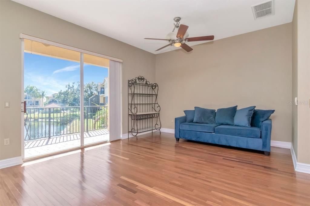 待售: $474,000 (4 贝兹, 4 浴室, 2848 平方英尺)