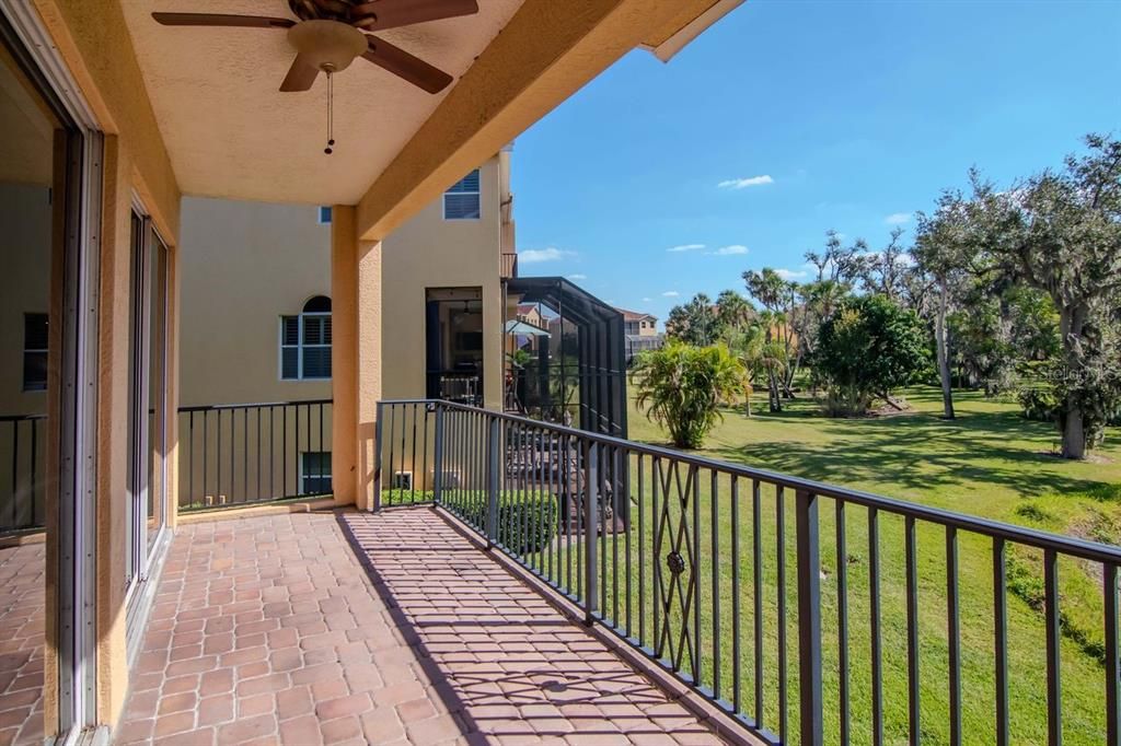 待售: $474,000 (4 贝兹, 4 浴室, 2848 平方英尺)