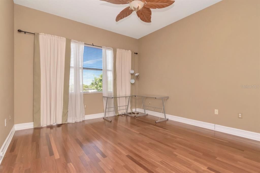 待售: $474,000 (4 贝兹, 4 浴室, 2848 平方英尺)