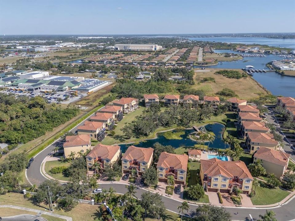 待售: $474,000 (4 贝兹, 4 浴室, 2848 平方英尺)