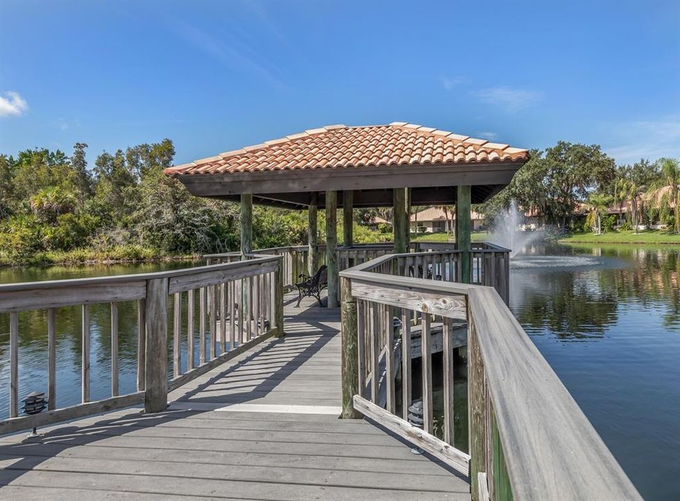 For Sale: $415,000 (2 beds, 2 baths, 1423 Square Feet)