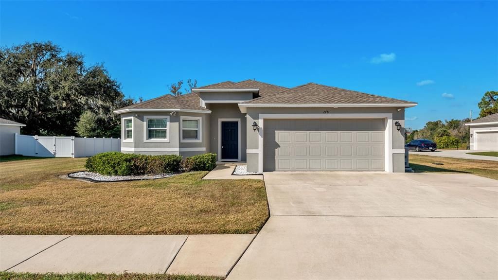 For Sale: $349,000 (4 beds, 2 baths, 1787 Square Feet)