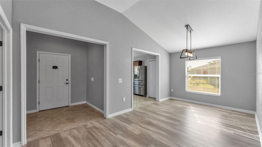 For Sale: $349,000 (4 beds, 2 baths, 1787 Square Feet)