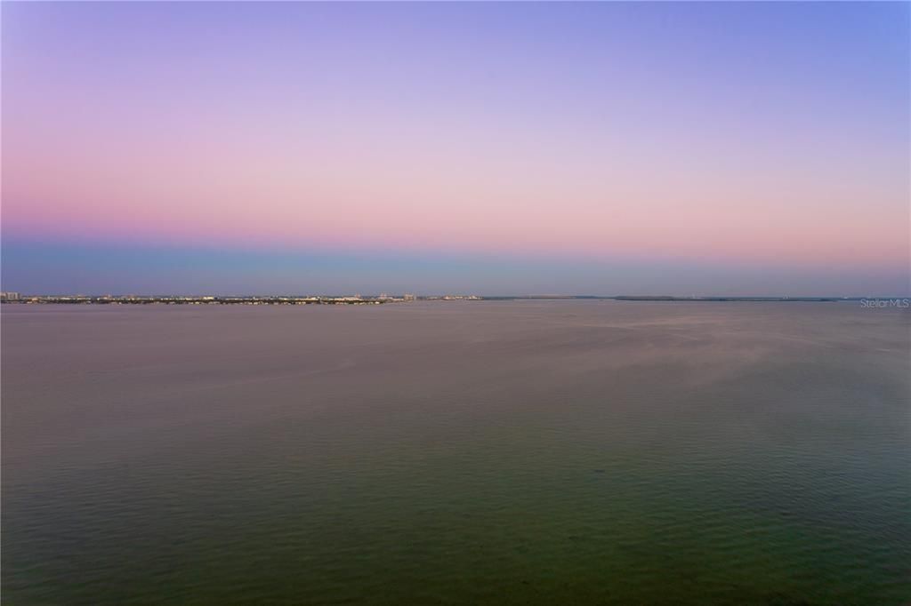 На продажу: $1,950,000 (3 спален, 3 ванн, 2776 Квадратных фут)