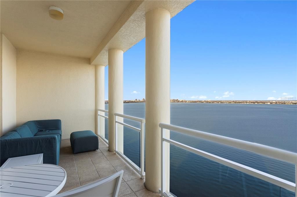 На продажу: $1,950,000 (3 спален, 3 ванн, 2776 Квадратных фут)