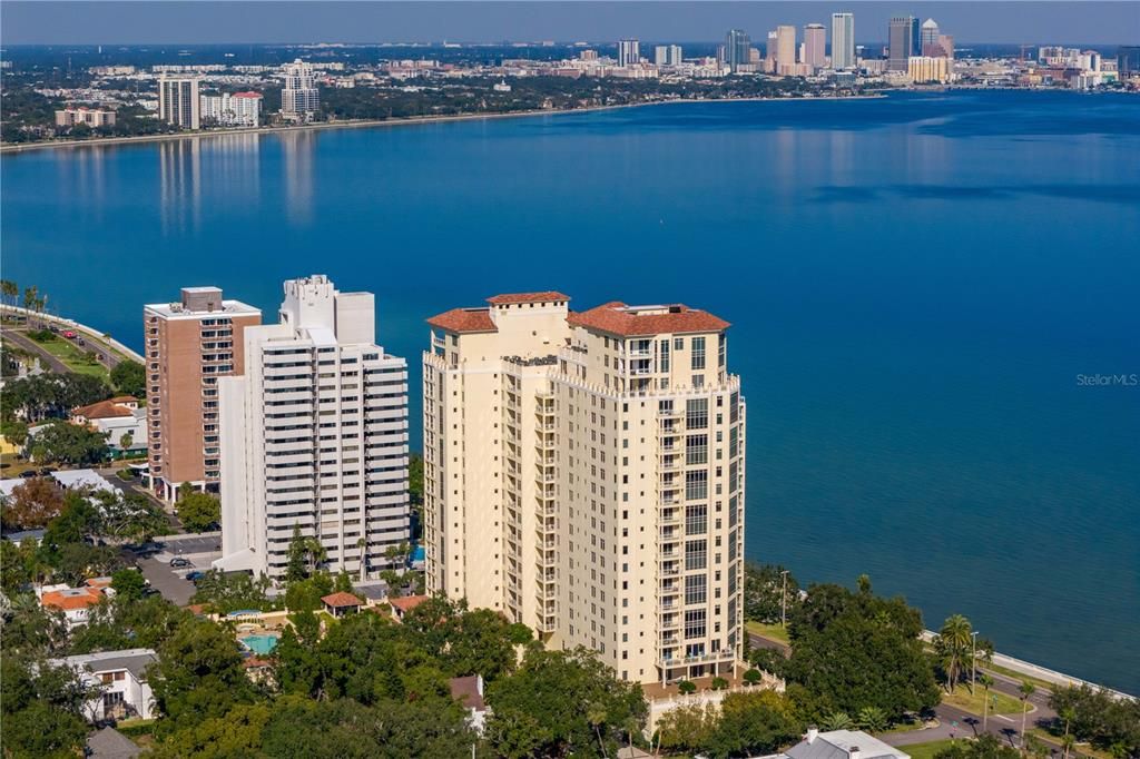 На продажу: $1,950,000 (3 спален, 3 ванн, 2776 Квадратных фут)