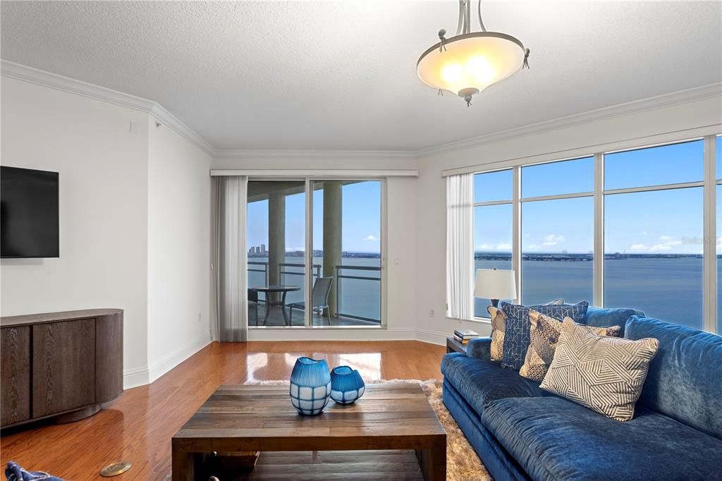 На продажу: $1,950,000 (3 спален, 3 ванн, 2776 Квадратных фут)