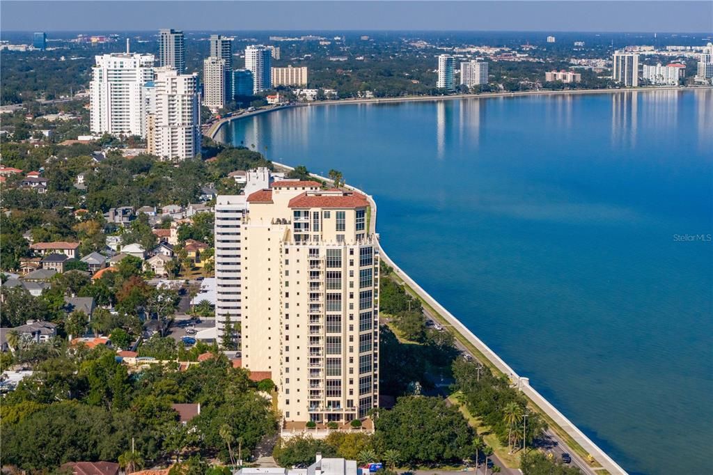 На продажу: $1,950,000 (3 спален, 3 ванн, 2776 Квадратных фут)