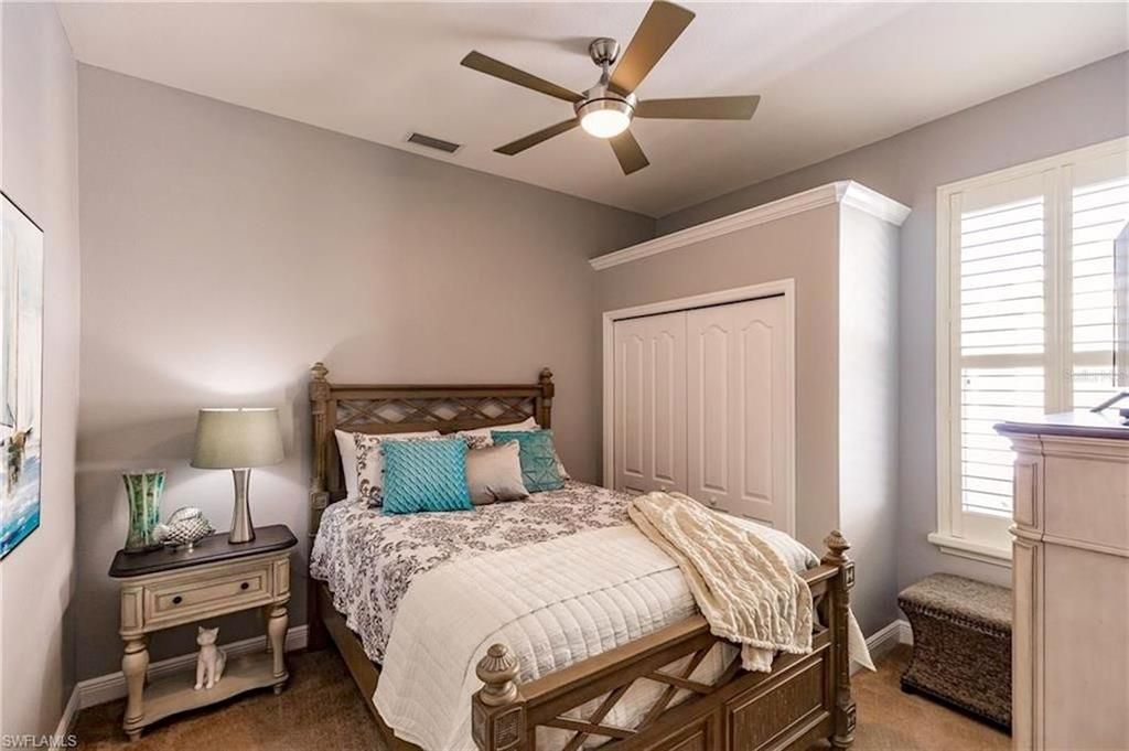 На продажу: $895,000 (4 спален, 3 ванн, 2446 Квадратных фут)