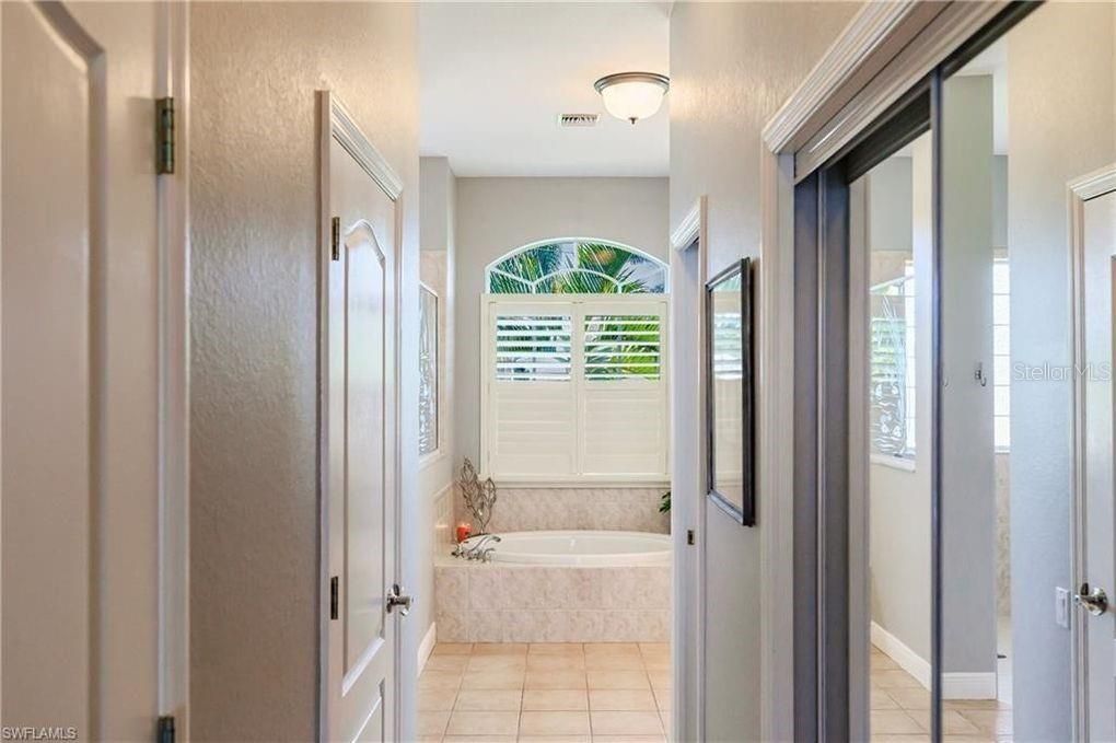 На продажу: $895,000 (4 спален, 3 ванн, 2446 Квадратных фут)