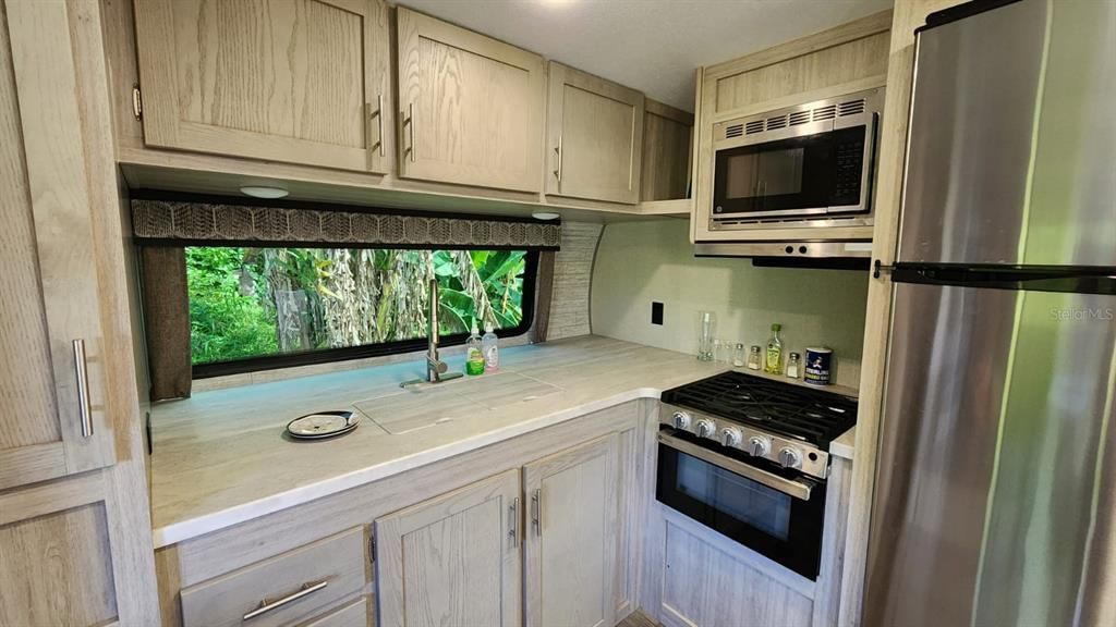 На продажу: $125,000 (0.25 acres)