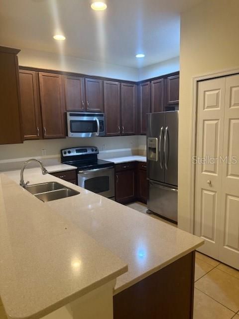 For Rent: $2,500 (3 beds, 2 baths, 1512 Square Feet)