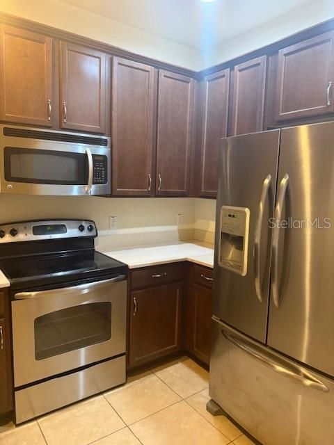 For Rent: $2,500 (3 beds, 2 baths, 1512 Square Feet)