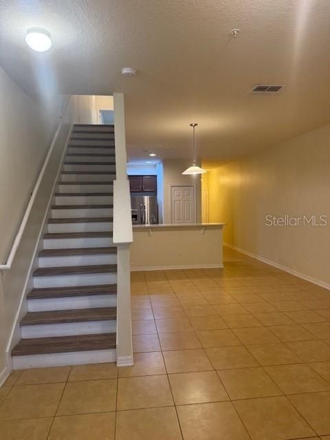 For Rent: $2,500 (3 beds, 2 baths, 1512 Square Feet)