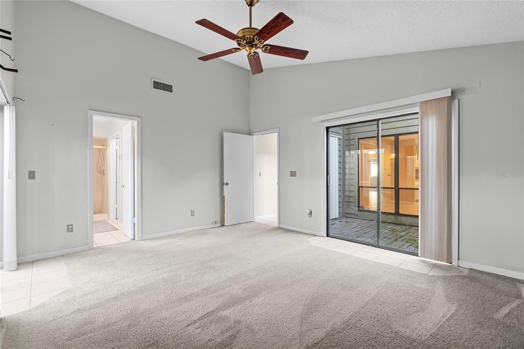 Active With Contract: $249,000 (3 beds, 2 baths, 1515 Square Feet)