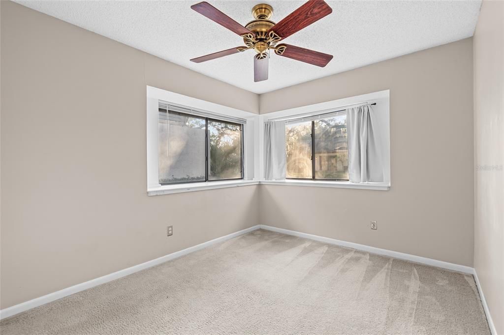 Active With Contract: $249,000 (3 beds, 2 baths, 1515 Square Feet)