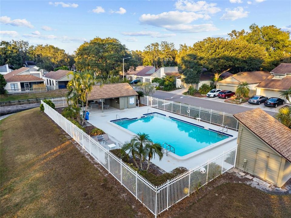 Active With Contract: $249,000 (3 beds, 2 baths, 1515 Square Feet)