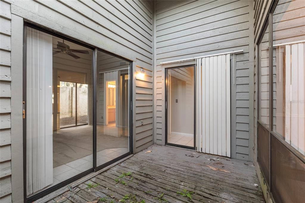 Active With Contract: $249,000 (3 beds, 2 baths, 1515 Square Feet)