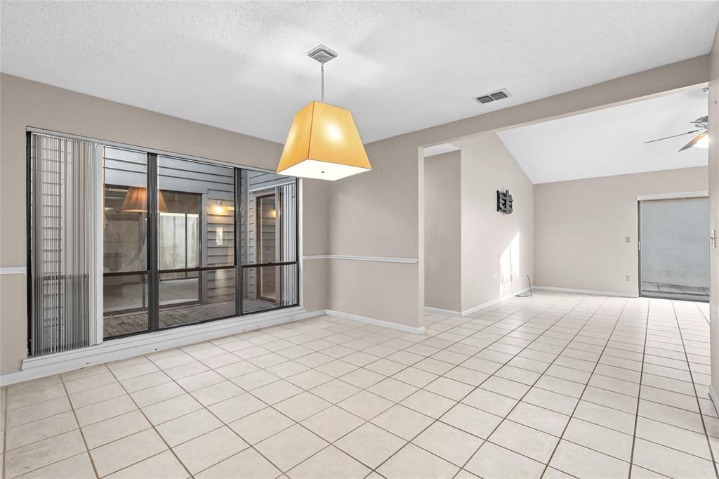 Active With Contract: $249,000 (3 beds, 2 baths, 1515 Square Feet)