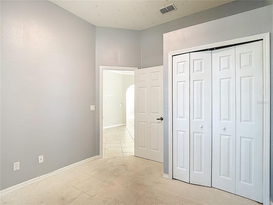 待售: $525,000 (4 贝兹, 2 浴室, 2165 平方英尺)