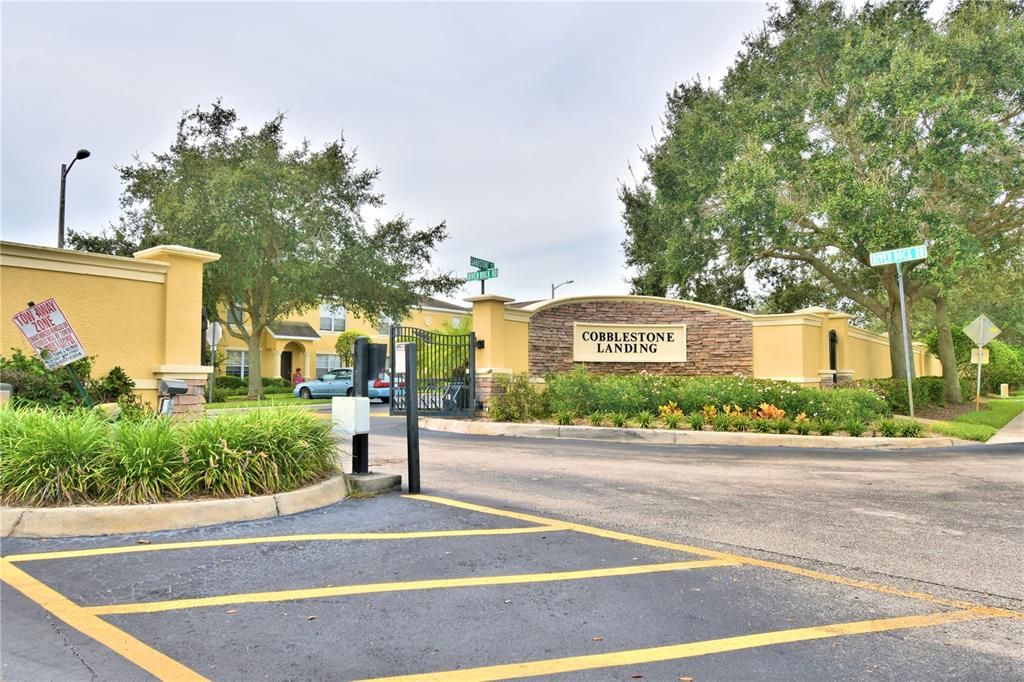 На продажу: $197,500 (2 спален, 2 ванн, 1496 Квадратных фут)