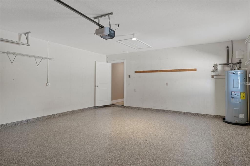 待售: $435,000 (3 贝兹, 2 浴室, 2406 平方英尺)