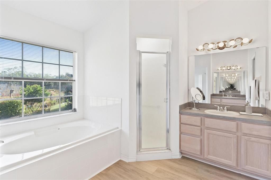 For Sale: $329,000 (3 beds, 2 baths, 2077 Square Feet)