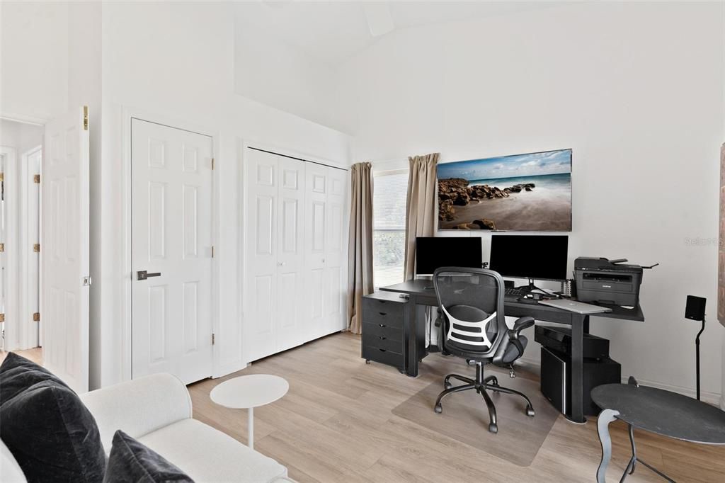 For Sale: $329,000 (3 beds, 2 baths, 2077 Square Feet)