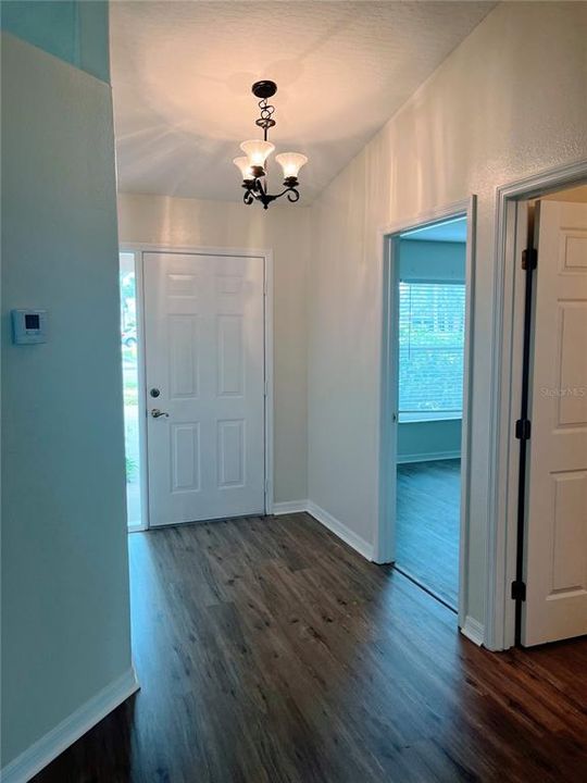 На продажу: $650,000 (4 спален, 0 ванн, 2220 Квадратных фут)