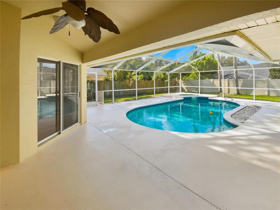 待售: $635,000 (4 贝兹, 2 浴室, 2201 平方英尺)