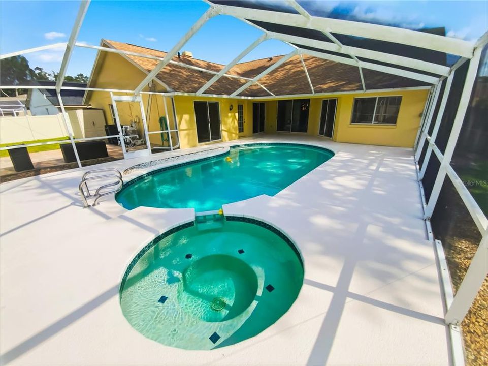 待售: $635,000 (4 贝兹, 2 浴室, 2201 平方英尺)