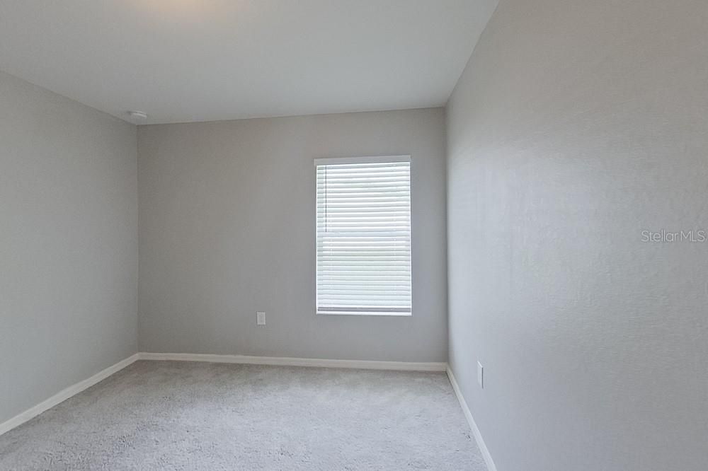 出租: $1,690 (3 贝兹, 2 浴室, 1400 平方英尺)