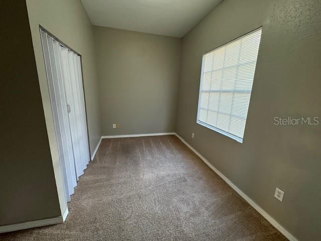 出租: $1,895 (3 贝兹, 1 浴室, 1107 平方英尺)